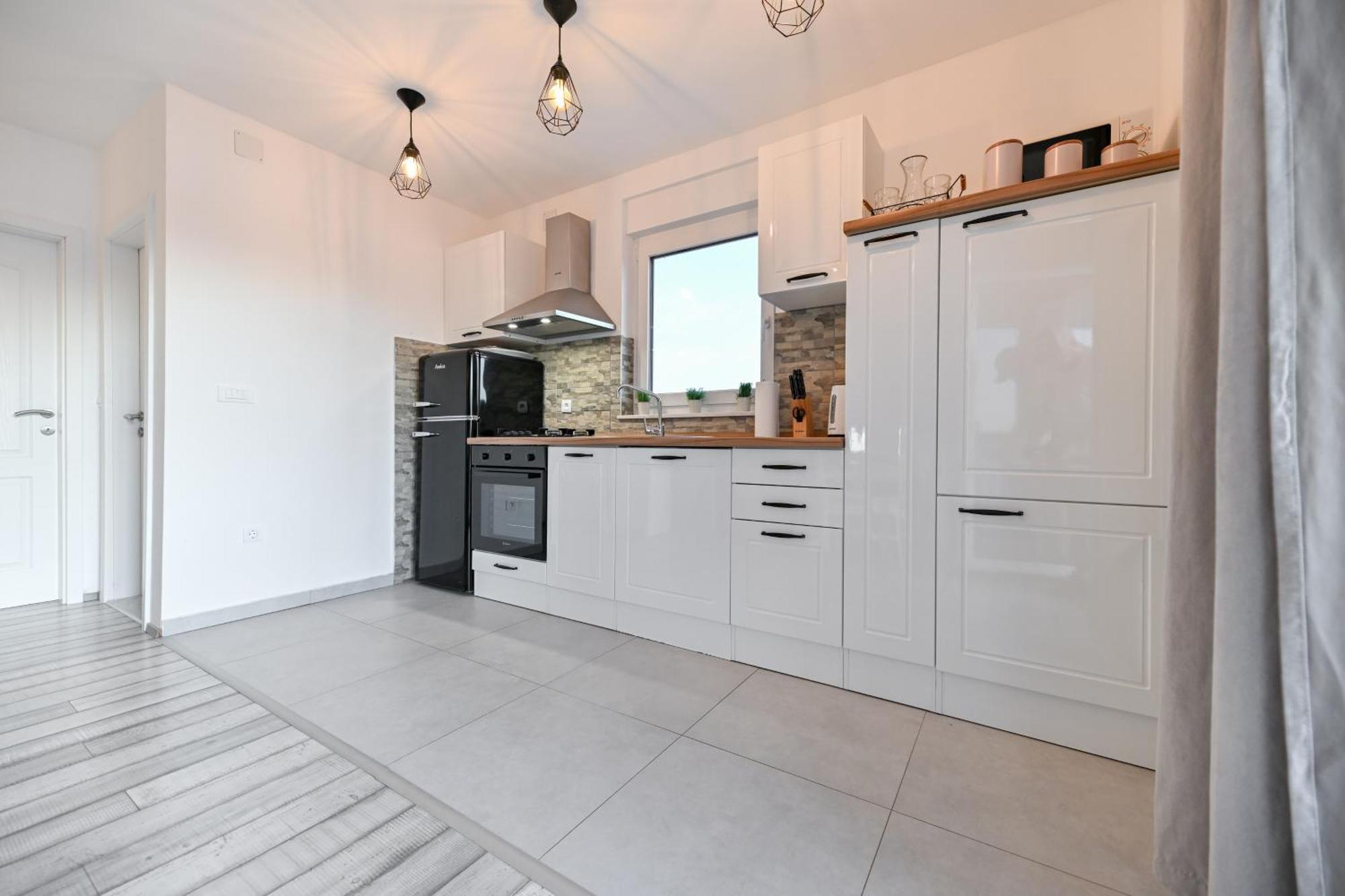 Holiday Home Aprilis With Pool, Jacuzzi And Sauna Galovac  Exteriör bild