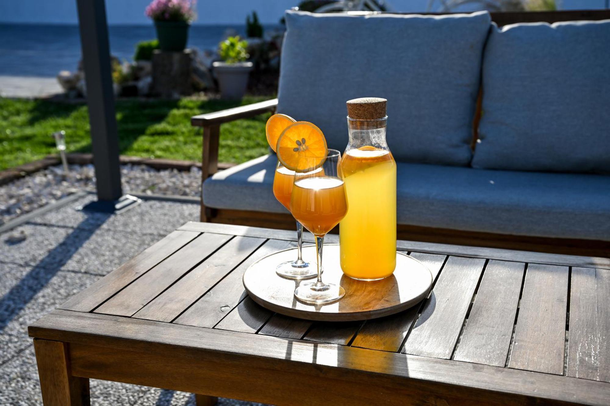 Holiday Home Aprilis With Pool, Jacuzzi And Sauna Galovac  Exteriör bild