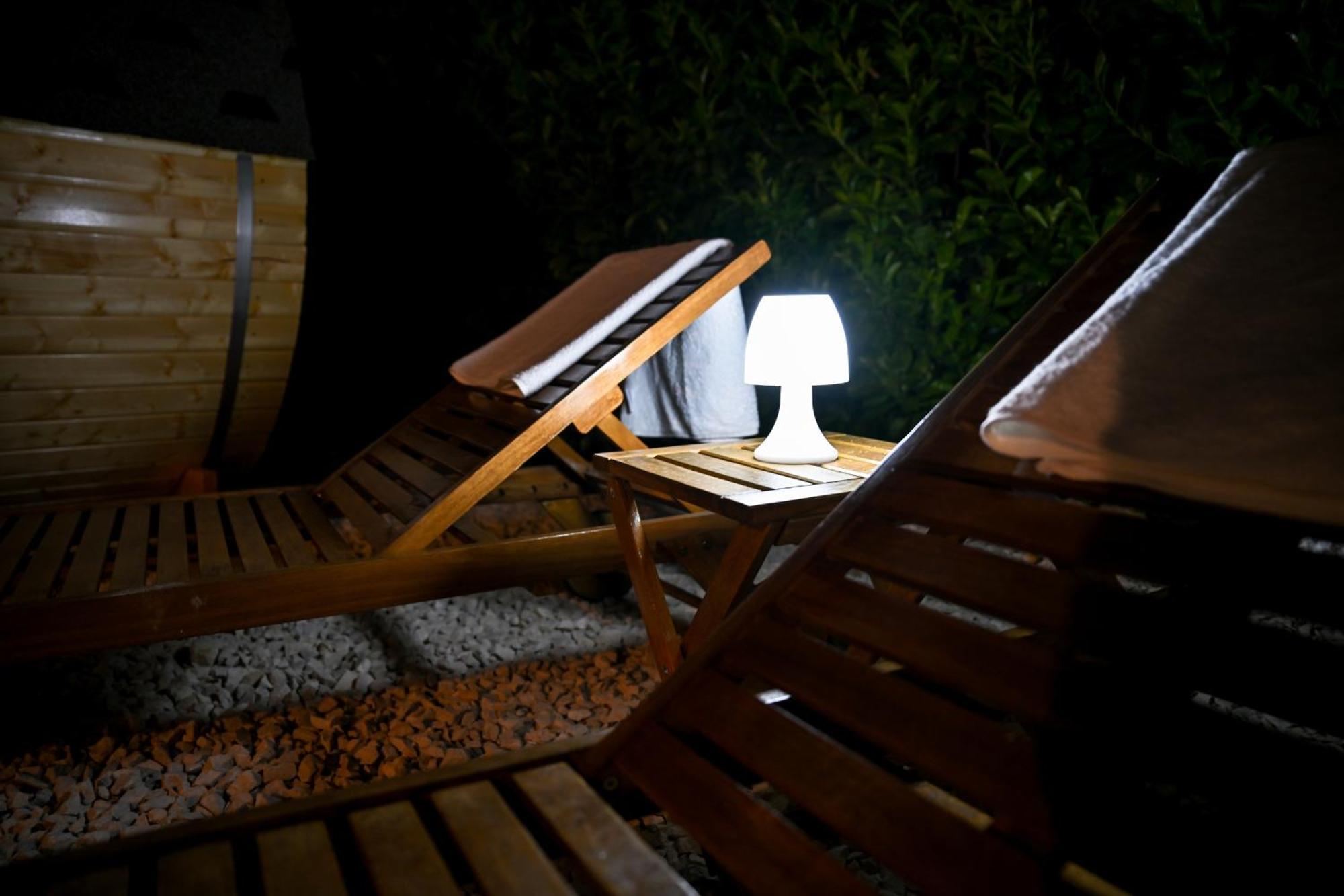 Holiday Home Aprilis With Pool, Jacuzzi And Sauna Galovac  Exteriör bild
